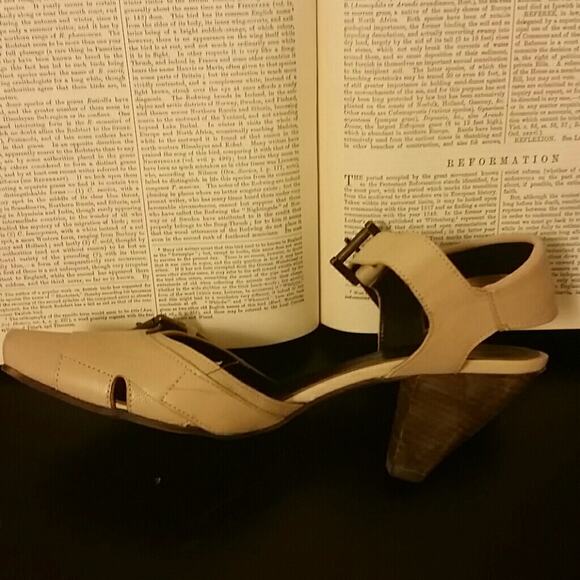 Joe Sanchez Open Heel Shoe with Ankle Strap 39 (9) - Picture 2 of 3